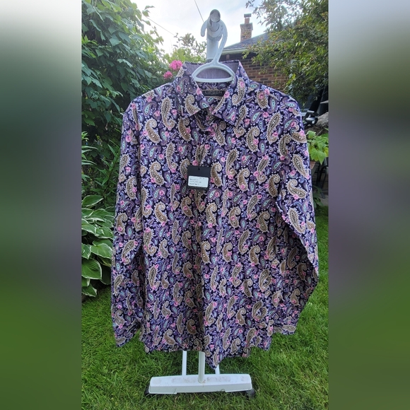 Men's shirt ($15 each) - Picture 2 of 9